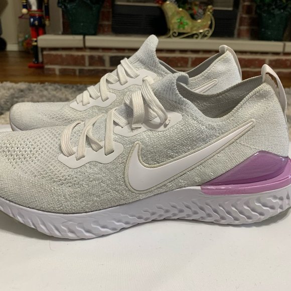 Nike Epic React Flyknit 2 Running Shoes (Women's 10) - Picture 4 of 5